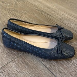 Bernardo Dark Charcoal Grey Leather Basket Weave Woven Square Toe Ballet Flats